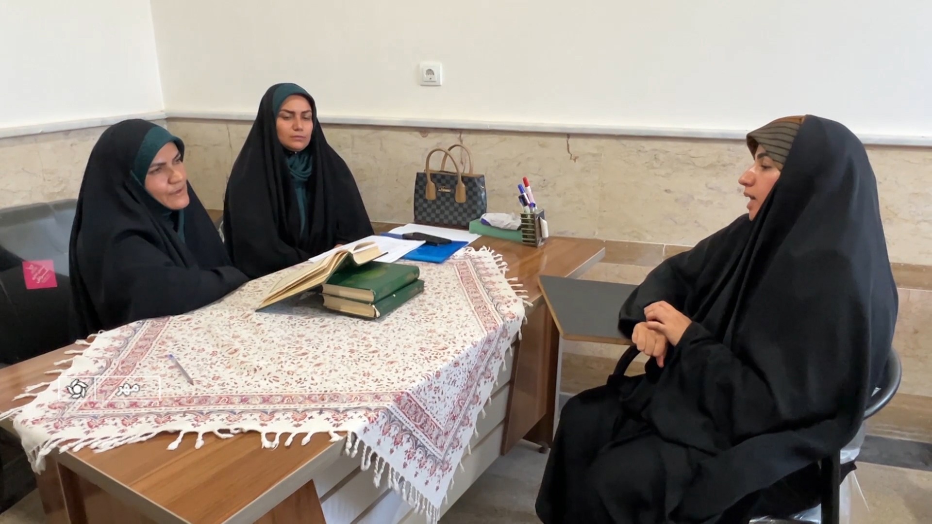 رقابت قرآنی ۱۲۰ بانوی بسیجی در جنوب فارس