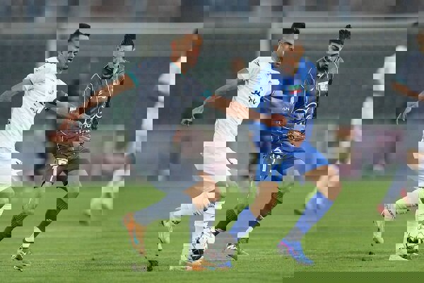 شکست استقلال برابر گل‌گهر در نیمه اول/ آبی‌ها به شرایط نامطلوب برگشتند