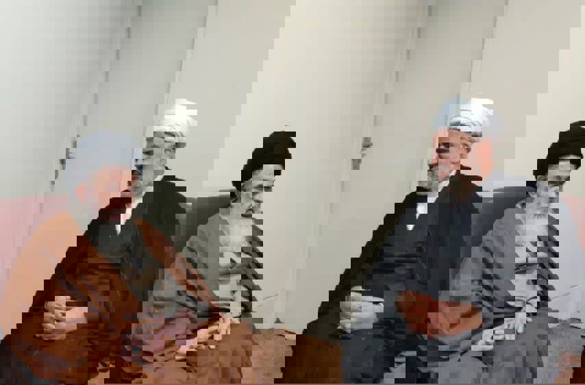 دیدار مدیرکل تبلیغات اسلامی فارس با آیت‌ الله دستغیب