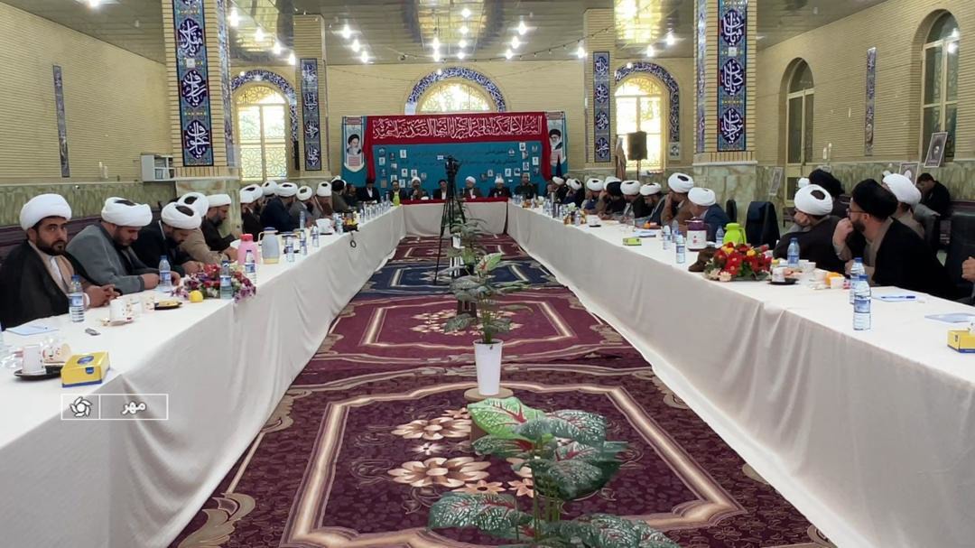 برگزاری همایش فصلی سپاه فجر فارس در شهرستان مهر