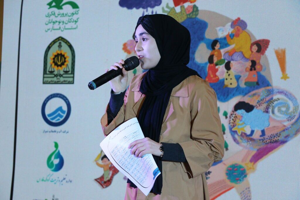 رقابت ۷۳ قصه گو در جشنواره قصه گویی