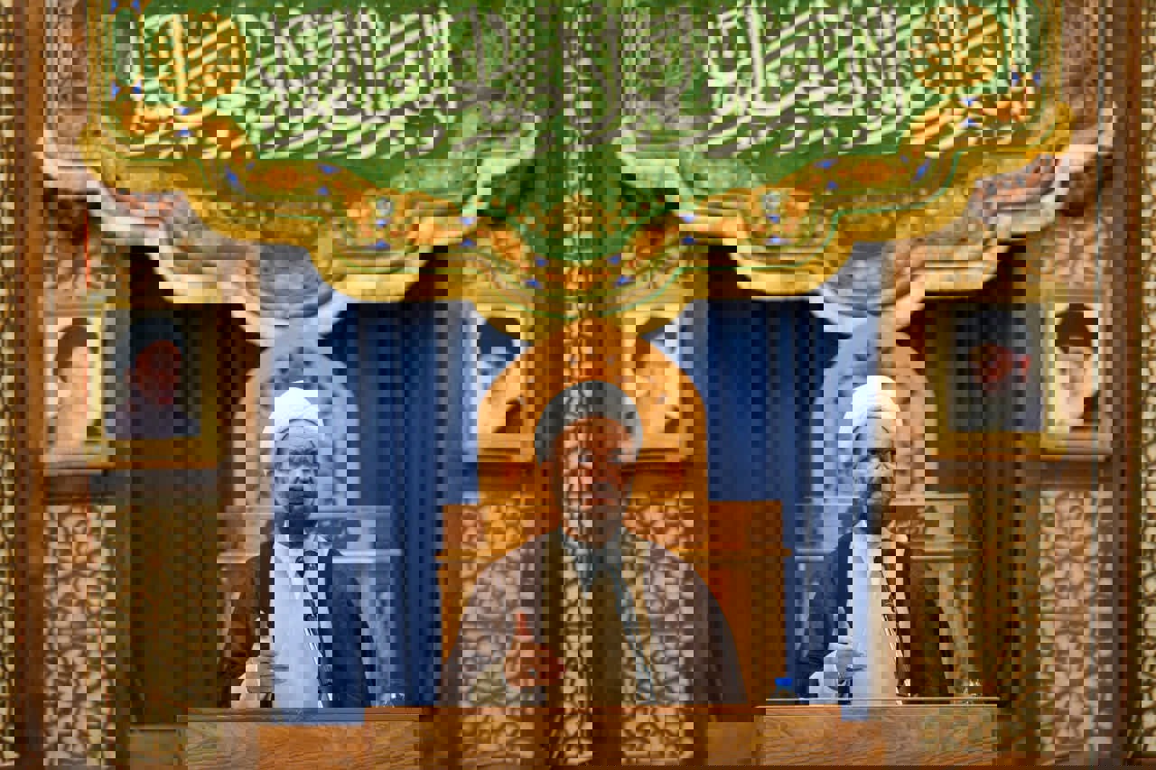 کلانتری: تمکین نکردن به قانون کشور را به بی‌راهه می‌برد