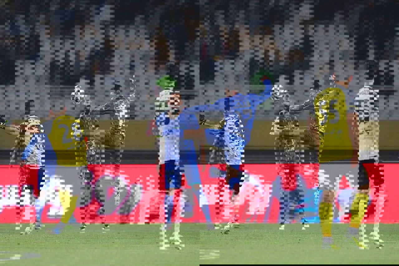 پیروزی دراماتیک استقلال برابر سپاهان/ ساپینتو صدرنشین را برد تا بماند