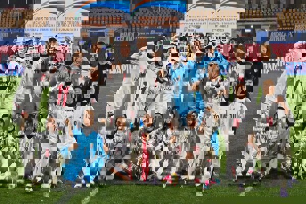 آماده‌سازی تیم ملی فوتبال زنان در سایه فشردگی لیگ و غیبت بازیکنان