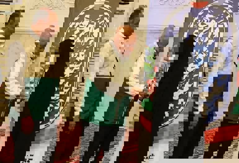 ۹ بانوی زندانی جرائم غیرعمد توسط حرم امام رضا(ع) آزاد شدند