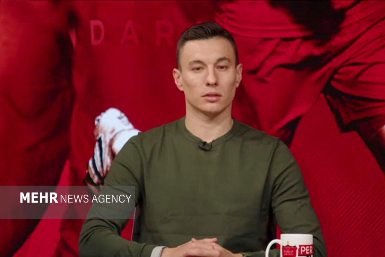 برای آمدن به پرسپولیس با ارونوف مشورت کردم/ تعداد گل‌هایم راز است