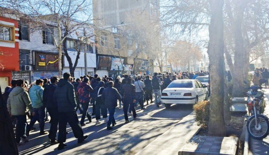 فعال اصلاح طلب: تا دلایل نارضایتی باقی است، امکان بازگشت اعتراض‌ها وجود دارد