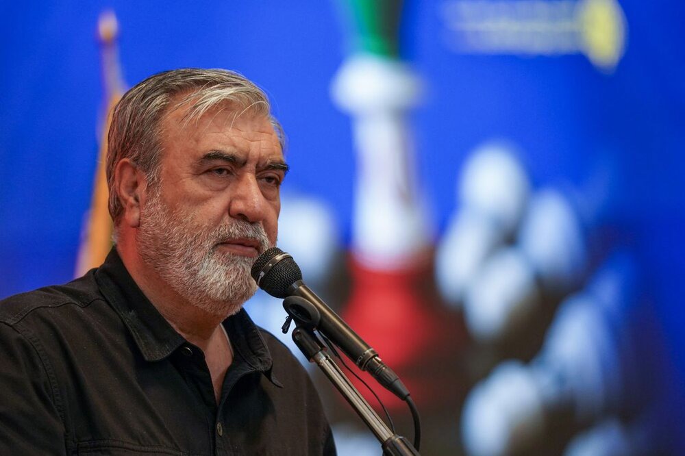 رئیس کمیسیون امنیت ملی مجلس: راهبرد اصلی دشمن بر هم زدن امنیت داخلی کشور است