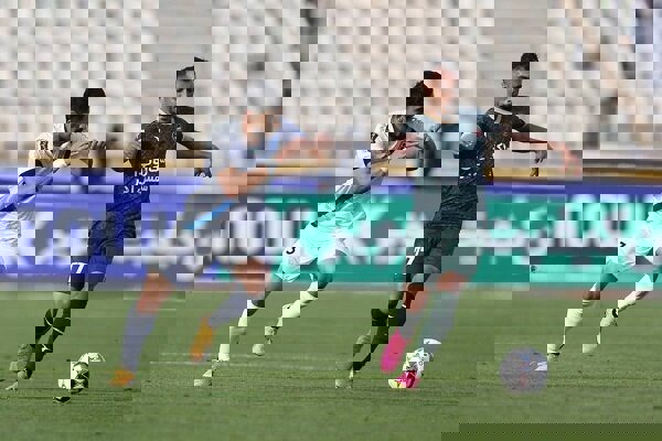 تساوی یک نیمه ای پیکان و شمس آذر در نیمه اول