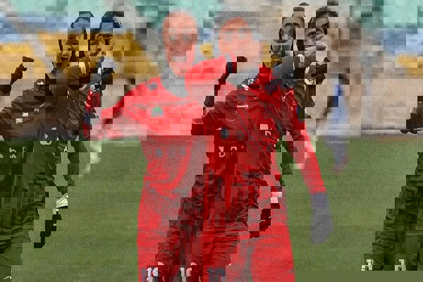 پرسپولیس به دنبال انتقام از خاتون/ گل‌گهر همچنان در تعقیب صدر