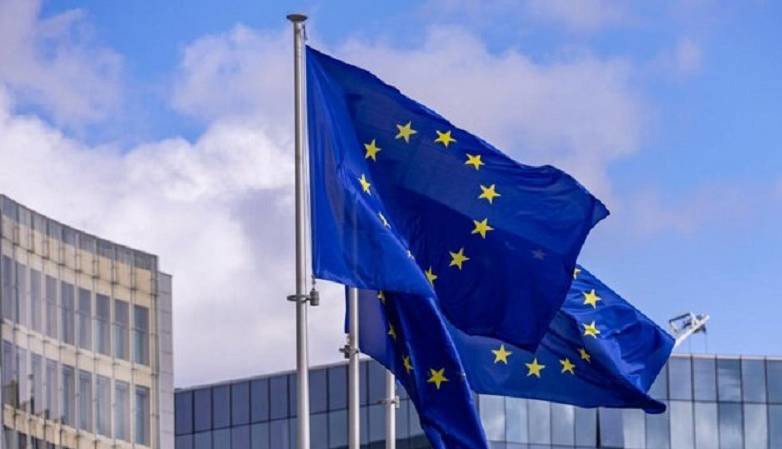کیهان: سفرای اتحادیه اروپا را اخراج کنید
