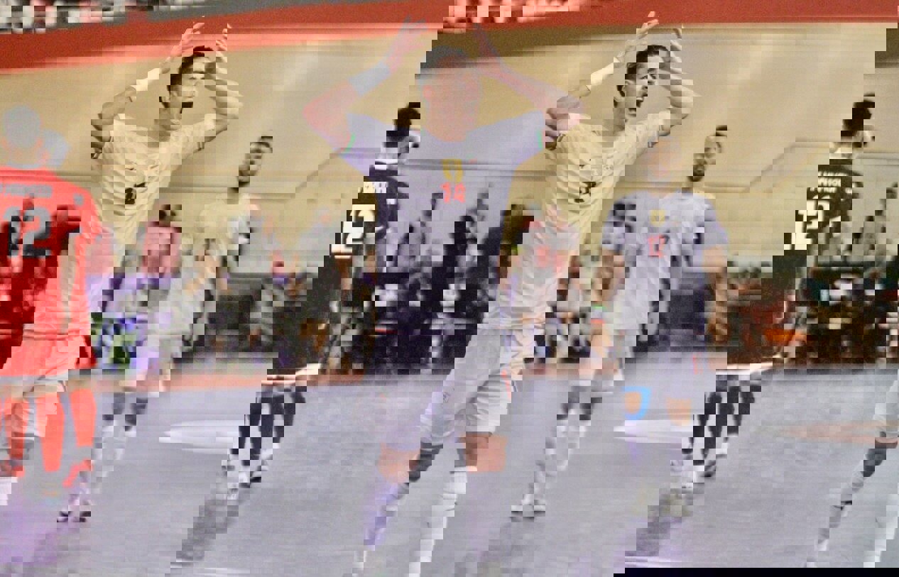 عظیمی: آماده بازی با ازبکستان هستیم/ شغلم گلزنی است