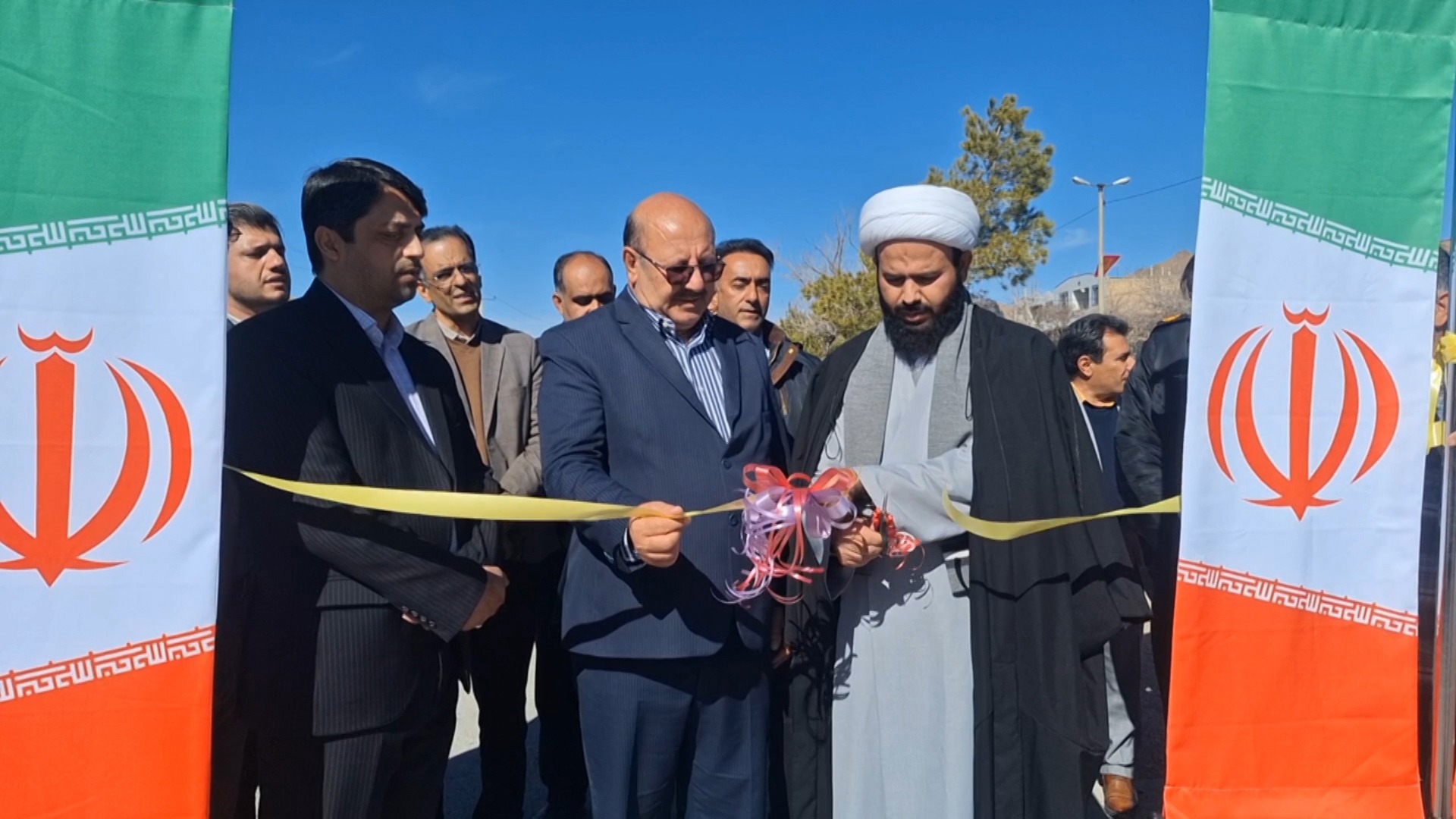 افتتاح چند طرح عمرانی و اشتغالزایی در بوانات