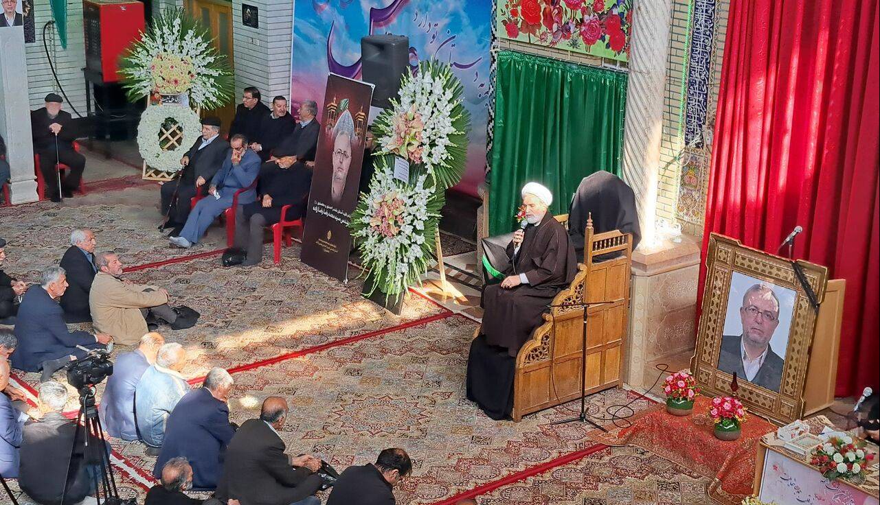 مراسم ترحیم استاندار اسبق فارس برگزار شد