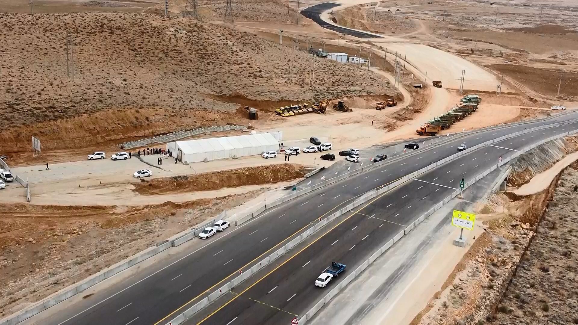 آغاز عملیات اجرایی آزاد راه شیراز بوشهر