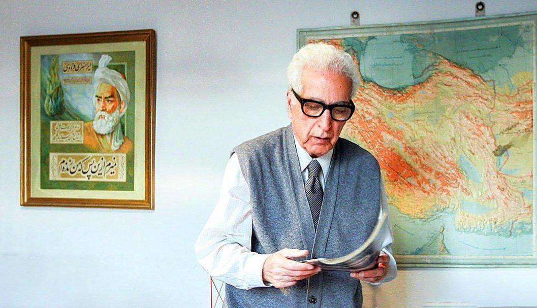 افسانه‌ قُقنوس و سرگذشت ایران