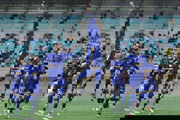 نود دقیقه سرنوشت‌ساز/ قهرمان لیگ هجدهم چه کسی است؟