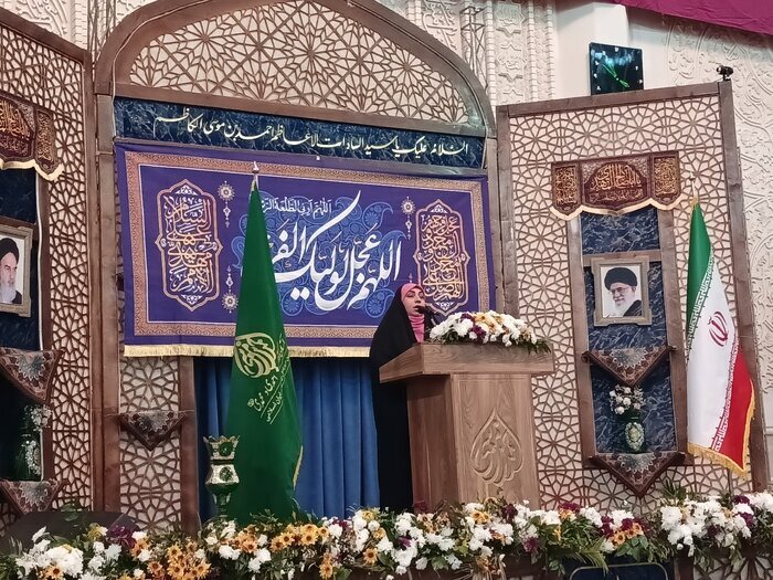 تجدید میثاق بانوان شیرازی با آرمان‌های انقلاب در حرم امین ولایت