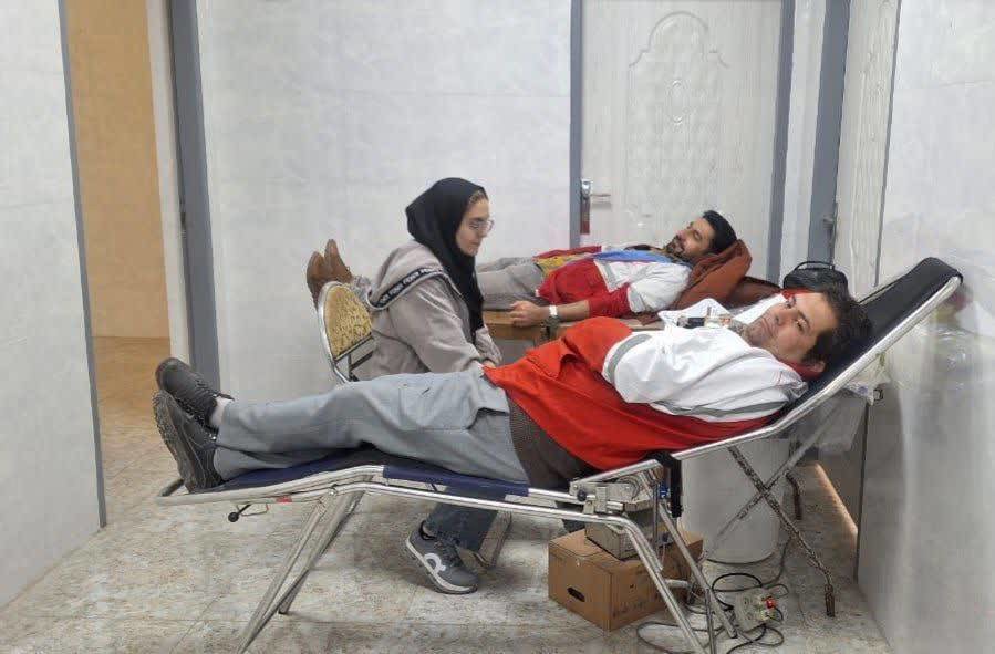 اهدای ۷۰ واحد خون به بیماران در قیروکارزین