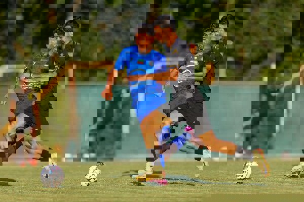 استقلال - الحسین؛ آزمون بزرگ برای ساپینتو/ انتظار از آبی‌های ایران