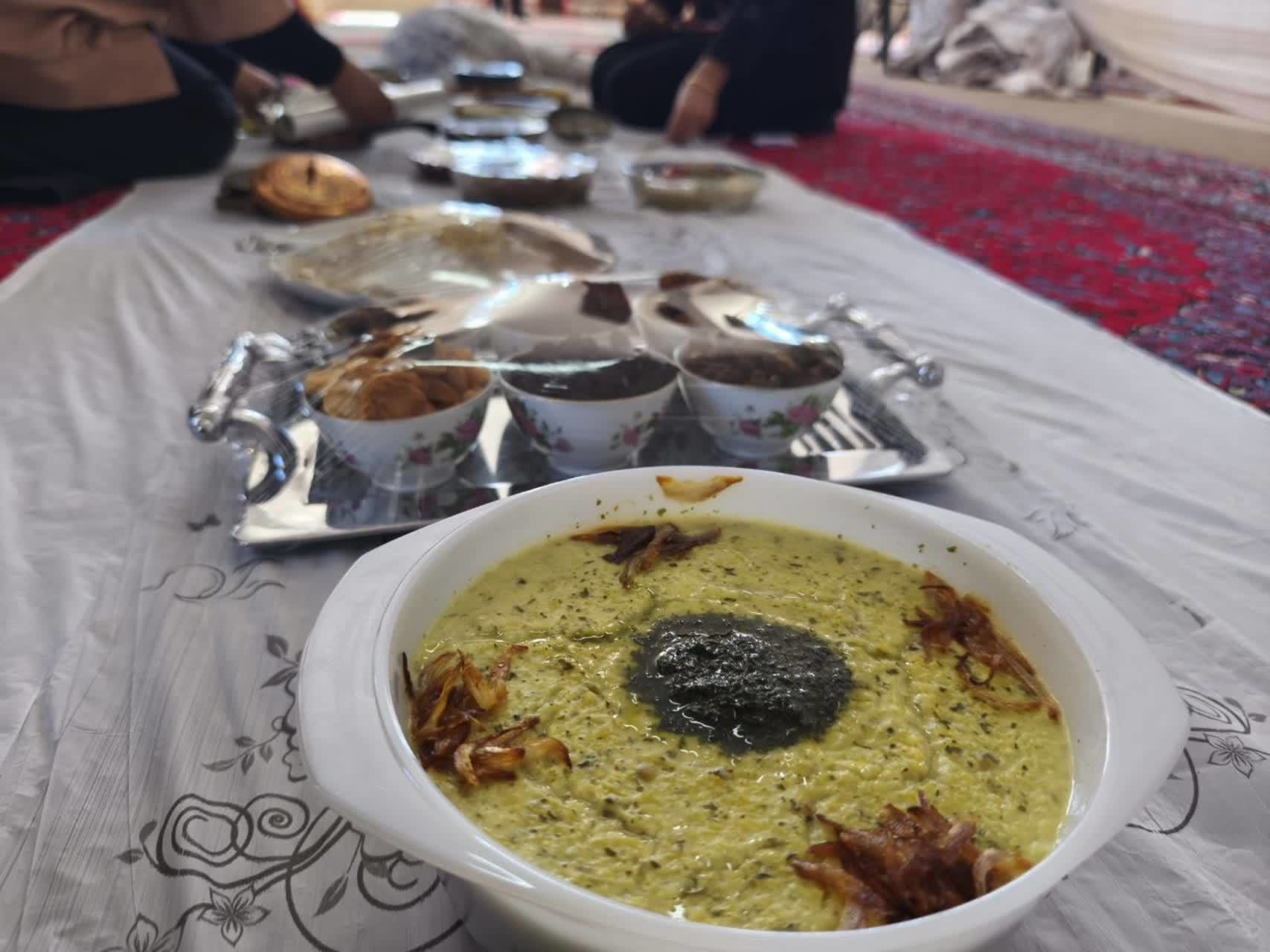 برپایی جشنواره غذا‌های سنتی در شهرستان آباده