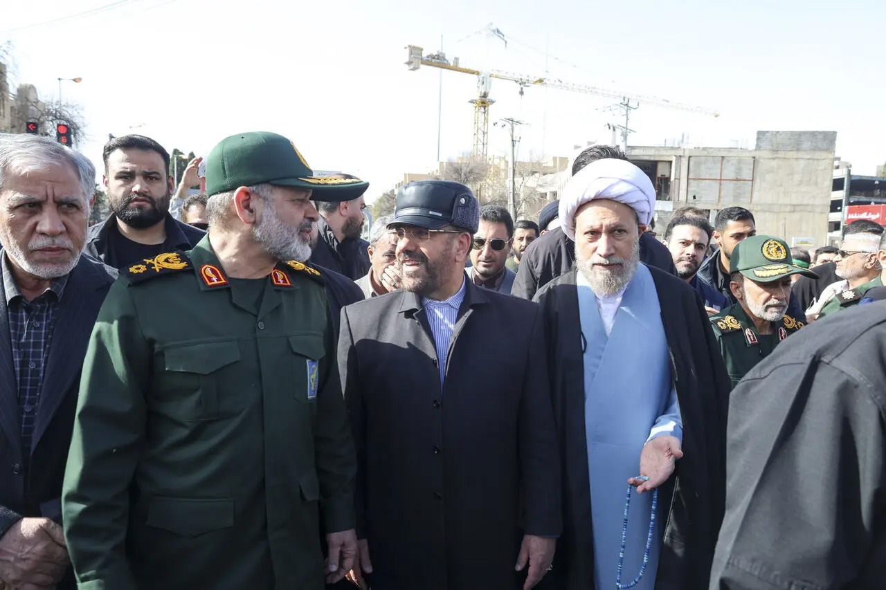 مردم با انسجام و همدلی، سنگری مستحکم در برابر تهدید خارجی ایجاد می‌کنند