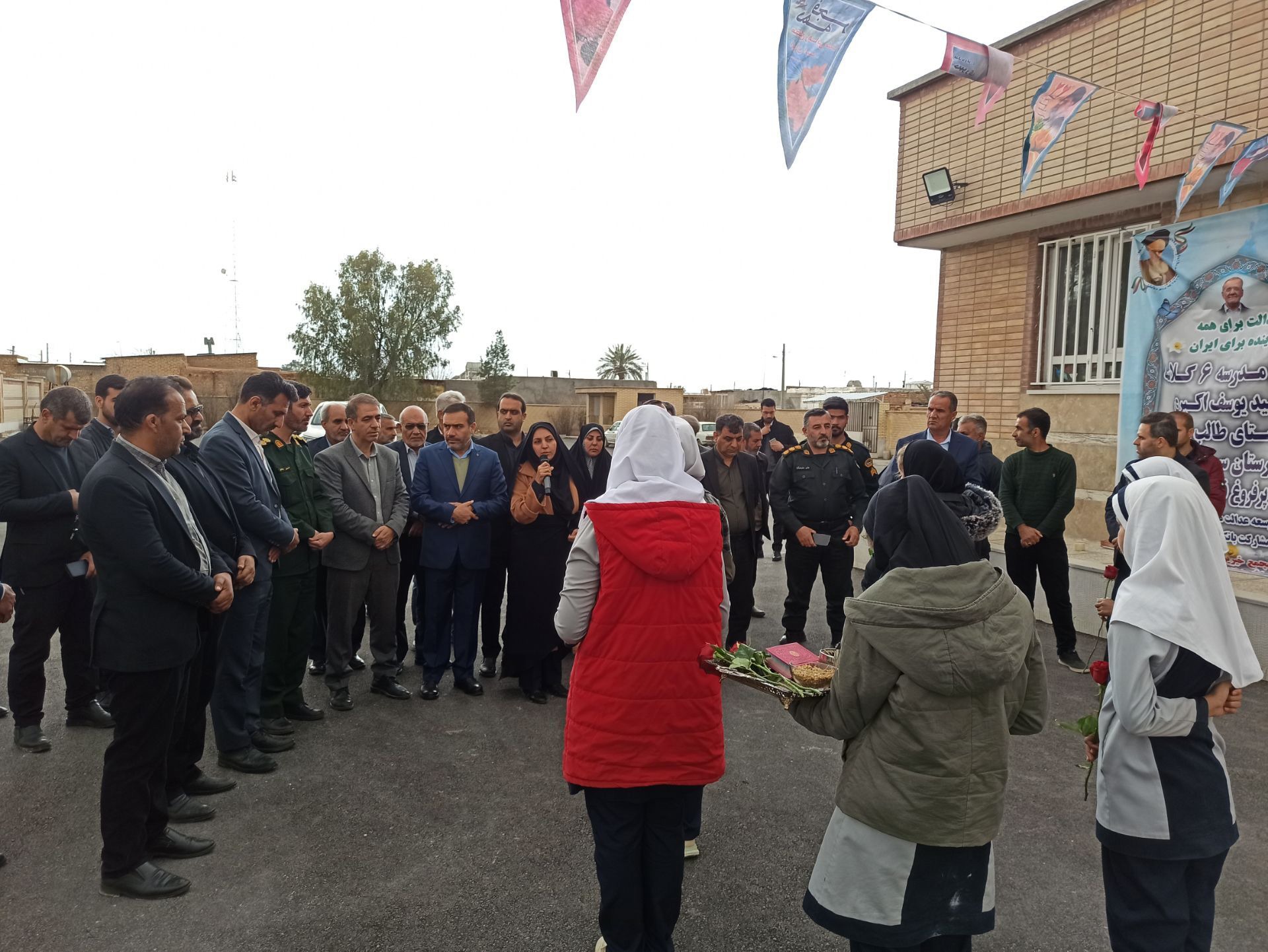 افتتاح مدرسه ۶ کلاسه شهید یوسف اکبری در روستای طالب‌بیگی شهرستان سروستان فارس