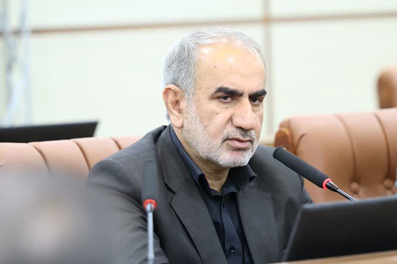 پیگیری اجرای آزادراه شیراز–بوشهر و تکمیل ترمینال خارجی فرودگاه شیراز