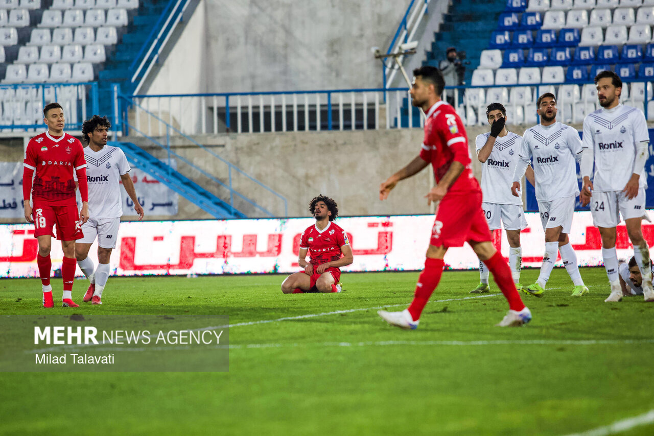 خوشبختی دو بازیکن پرسپولیس با غیبت ۶ هم تیمی!