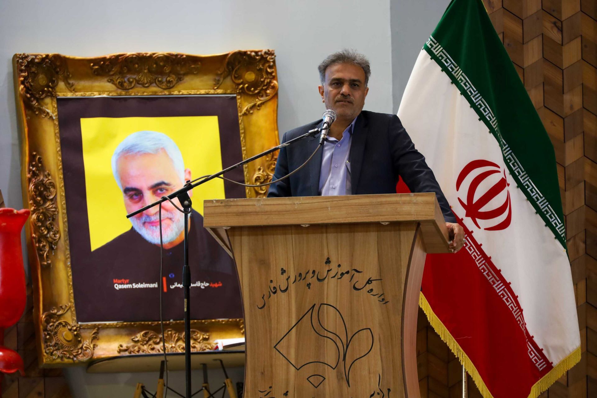 شهید بابری یک معلم به معنای واقعی بود