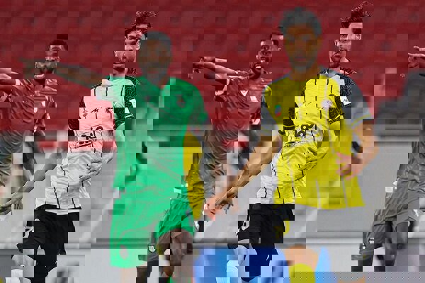 یک اشتباه برای یک حذف کافی بود/  سپاهان  هم راه استقلال را رفت