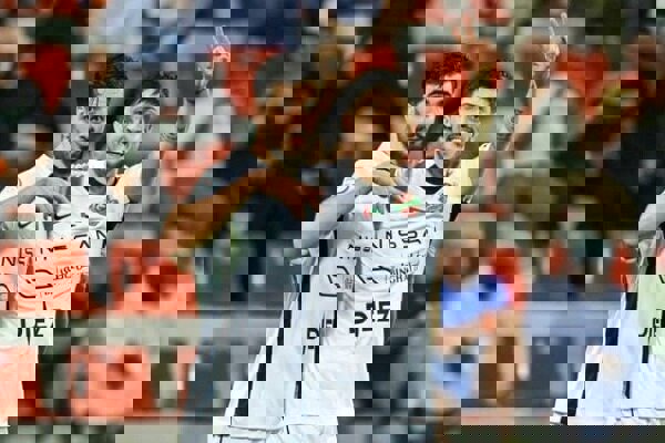 خبر خوش برای قلعه‌نویی از امارات؛ درخشش یک هافبک و بازگشت سردار