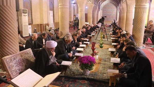 برپایی روزانه ۷ هزار محفل جزءخوانی قرآن کریم در فارس