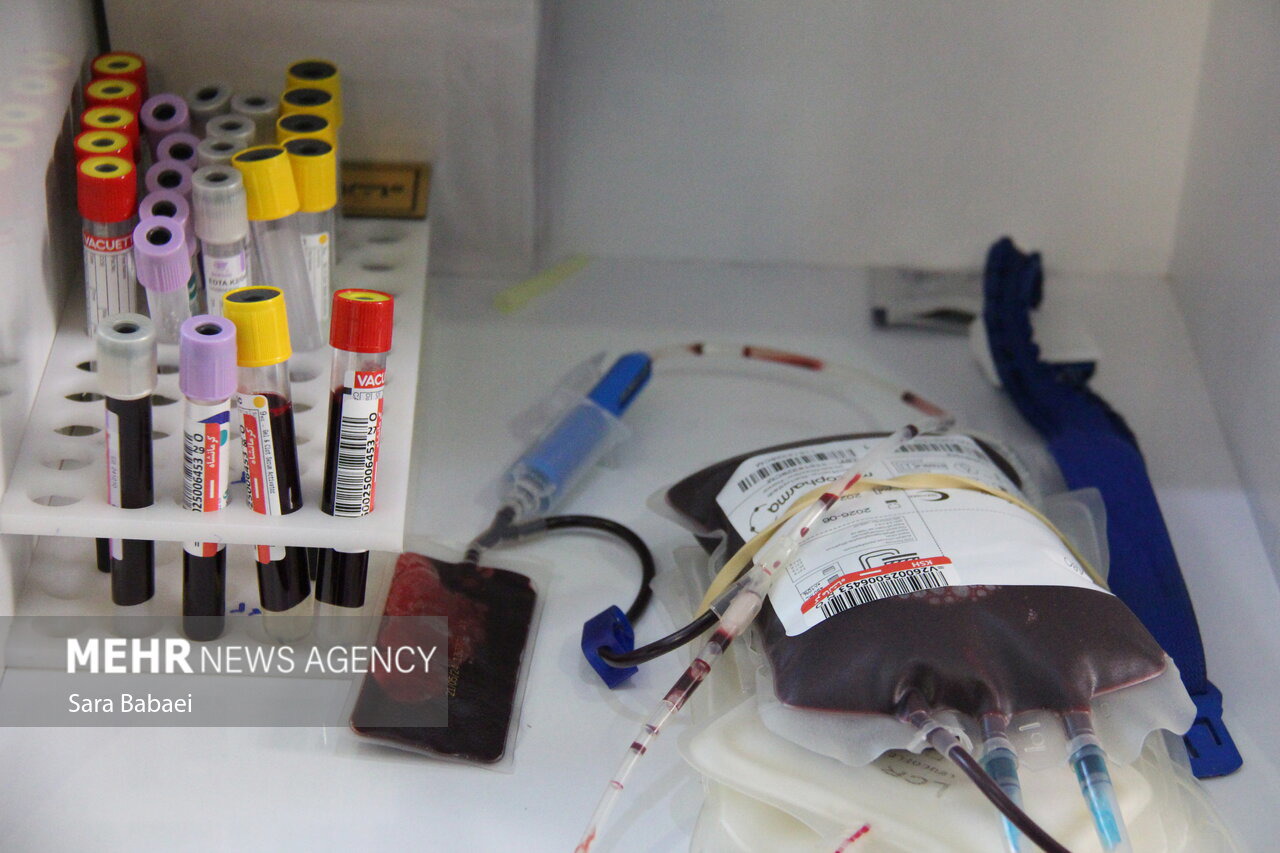 فارس، قطب دوم تولید فرآورده‌های خونی کشور است