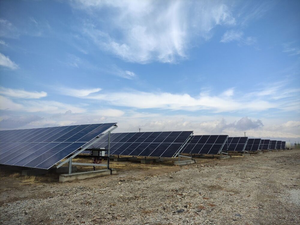 توسعه نیروگاه‌های خورشیدی؛ راهبرد اصلی فارس در مقابله با چالش ناترازی انرژی