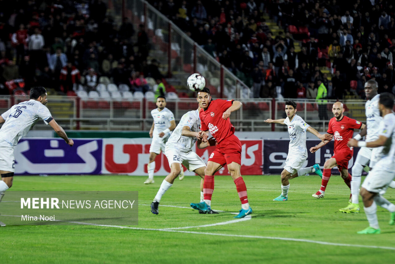 تقابل دو همسایه برای تصاحب صدر/تراکتور دنبال بردن با ربیعی