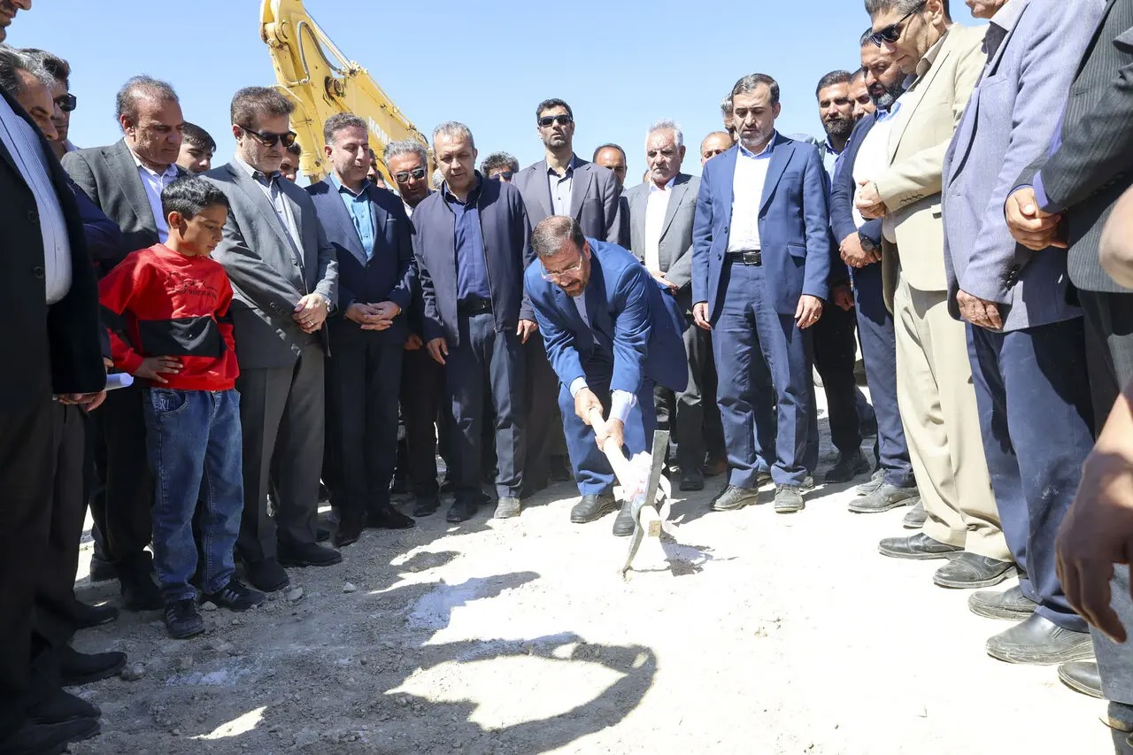 توسعه راه‌ها زمینه‌ساز امنیت، شکوفایی اقتصادی و همبستگی است