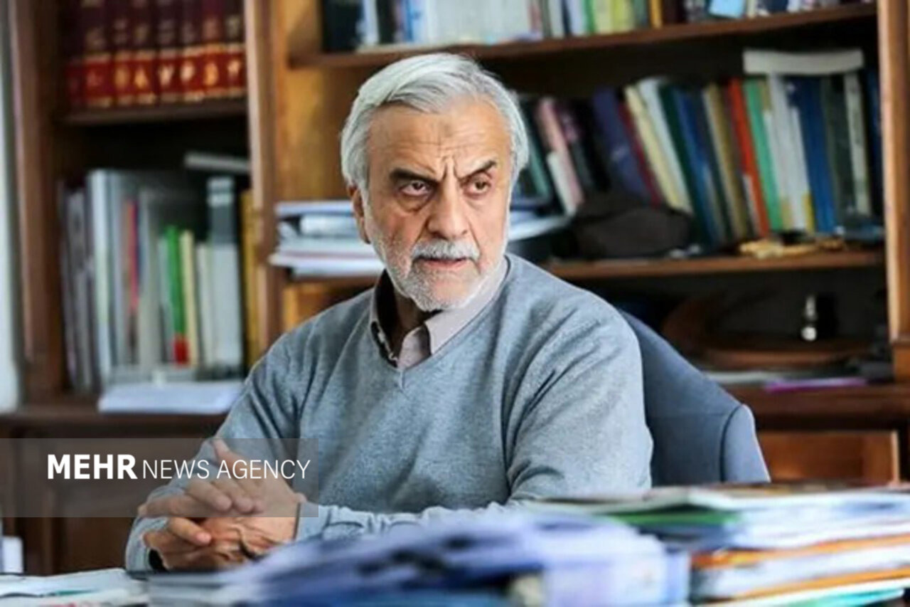 هاشمی طباء: تیم ملی فوتبال باید از پرچم ایران در جام جهانی دفاع کند