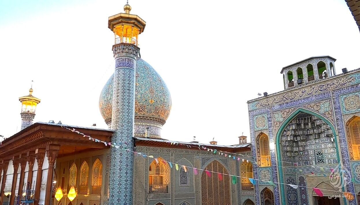 حرم شاهچراغ، نور باران ولادت امام هادی