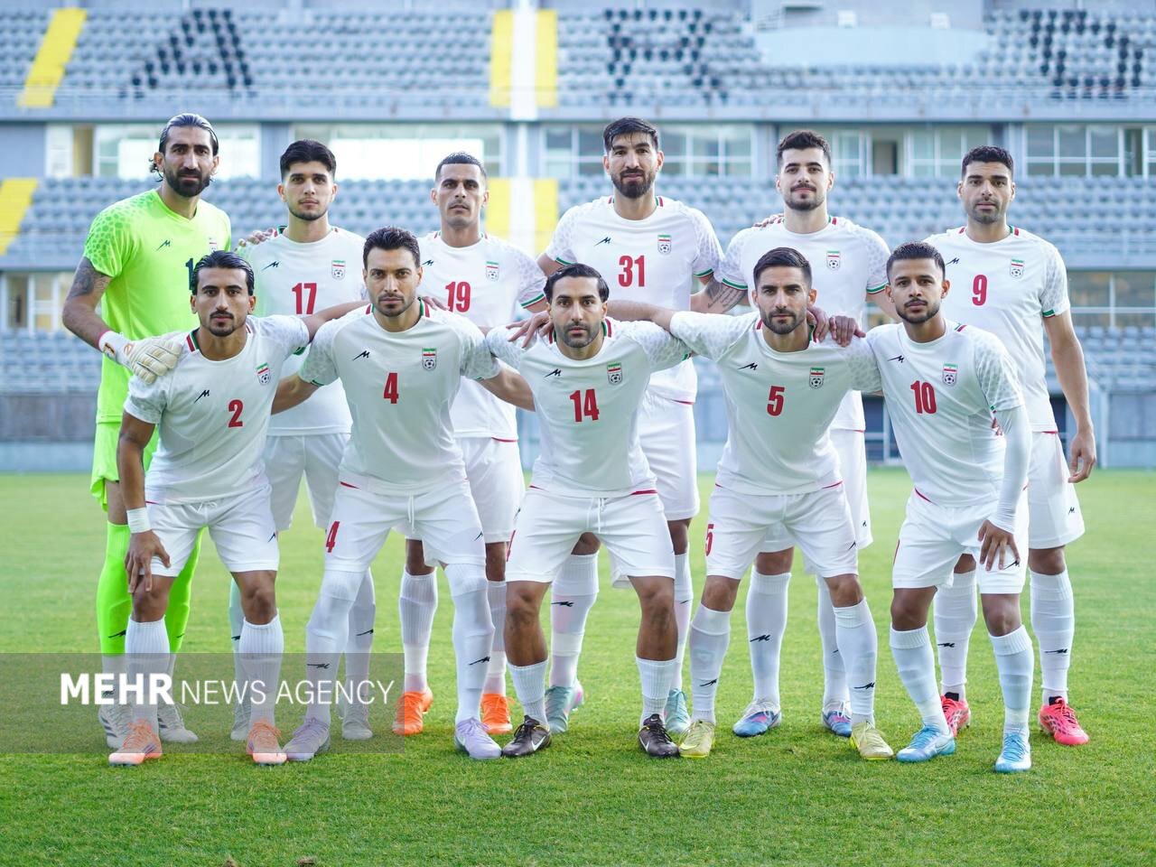 تیم ملی فوتبال ایران عازم مکزیک شد