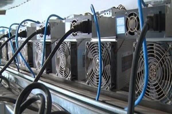 کشف ۱۱ دستگاه استخراج رمزارز دیجیتال در کازرون