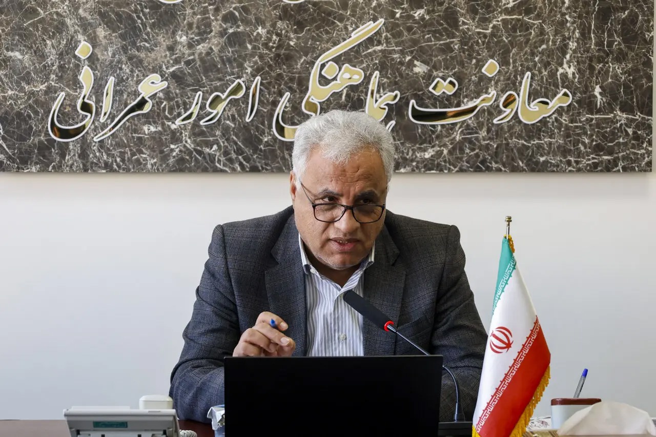 تأکید معاون استاندار فارس بر اجرای «سند ارتقای فرهنگ حفاظت از محیط زیست»