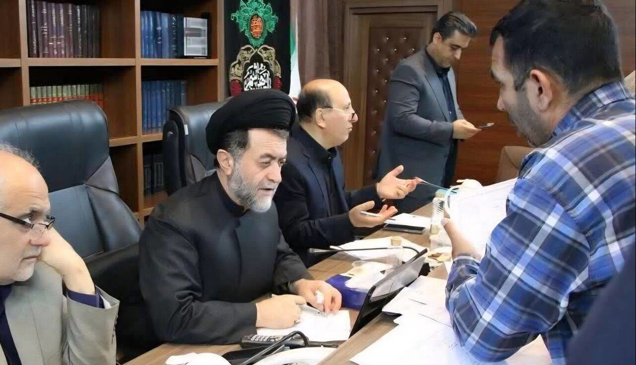 دیدارهای مردمی مسئولان دادگستری در ۵۴ حوزه قضایی فارس برگزار شد