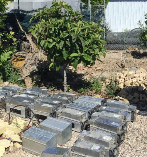 برخورد قاطع با استخراج‌کنندگان رمز ارز؛ ۱۸۰ دستگاه استخراج رمزارز غیرمجاز در فارس جمع‌آوری شد