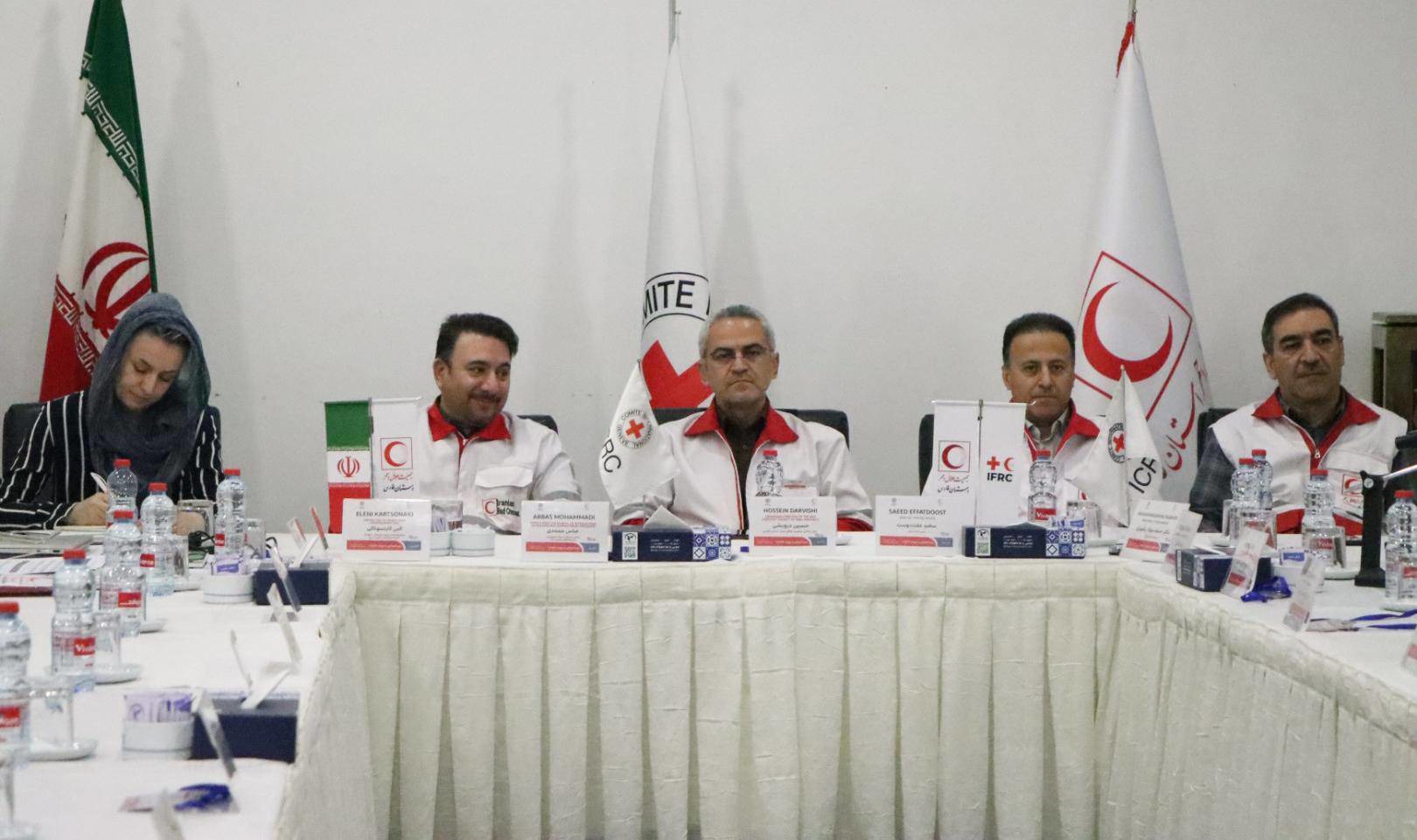 برگزاری دوره آموزشی رابطین جست‌و‌جو در هلال‌احمر فارس