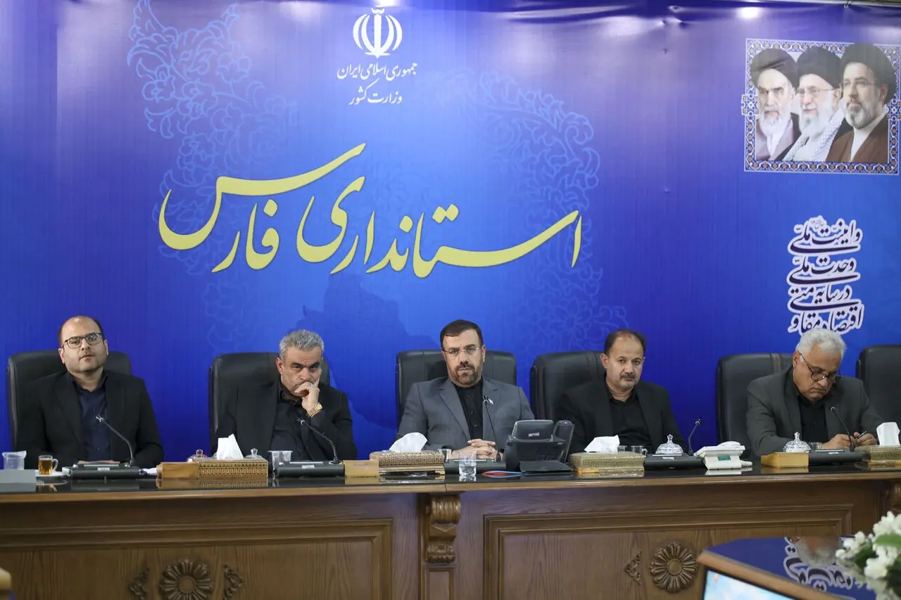 استاندار فارس: نهضت عدالت آموزشی با مشارکت خیرین و مولدسازی شتاب می‌گیرد