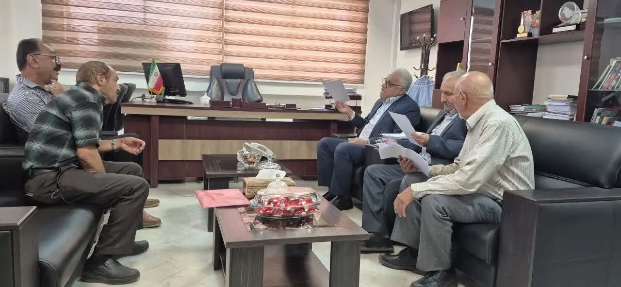 معاون عمرانی استانداری فارس بر تسریع در رسیدگی به مطالبات مردمی تأکید کرد