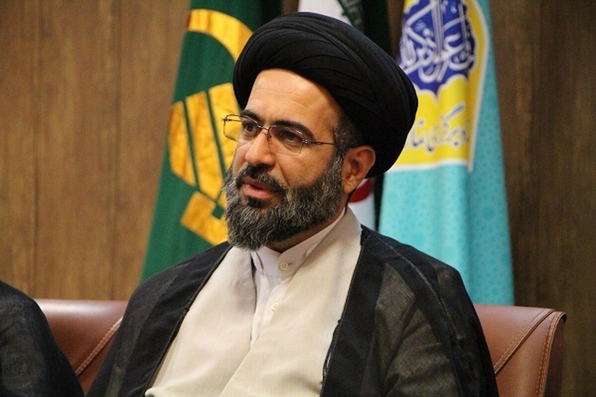 پیامبر(ص) جلوه‌ای از رحمت الهی برای هدایت همه انسان‌ها است