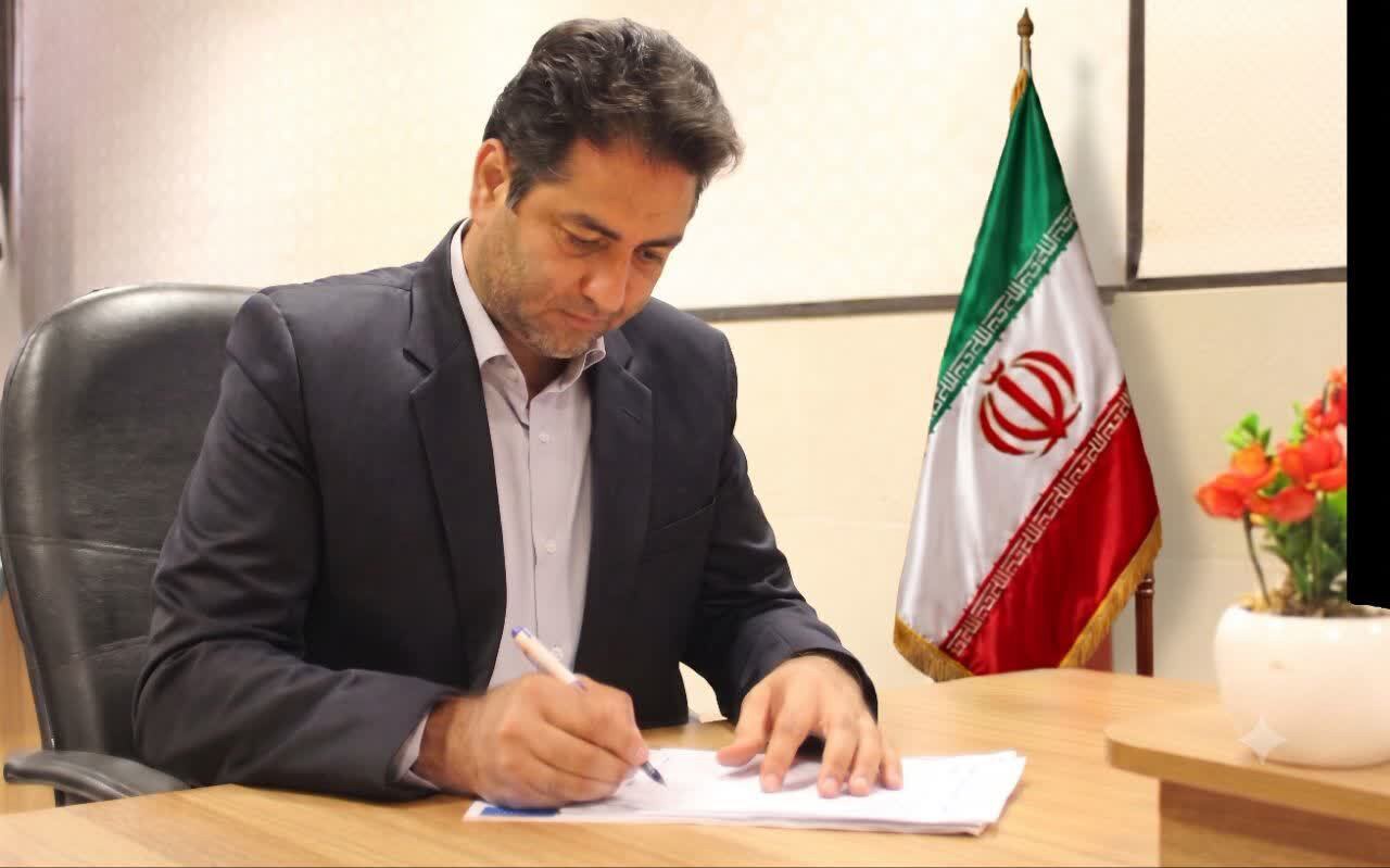 فراخوان رویداد «به روشنی ماه» ویژه دانش‌آموزان و معلمان فارس