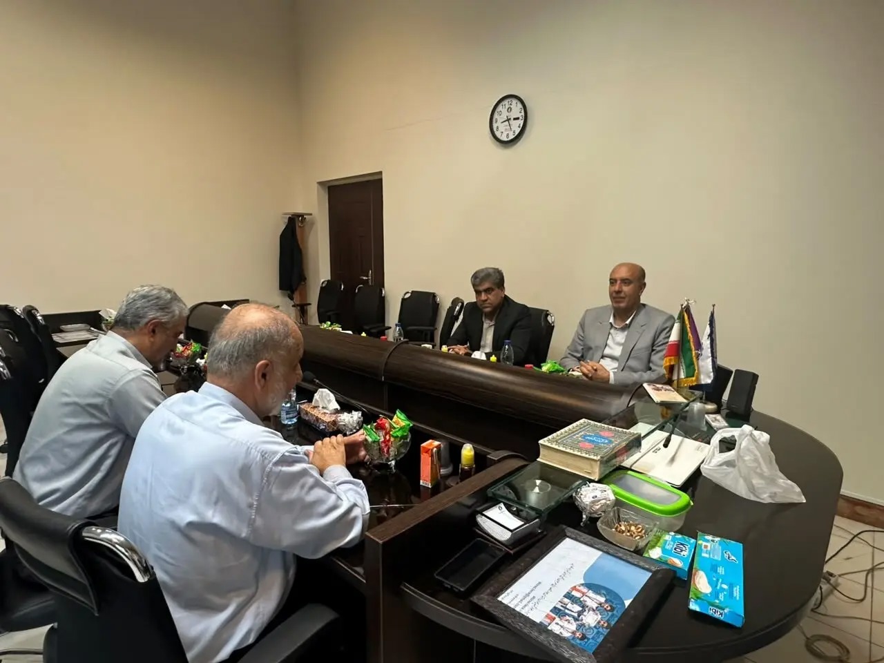 تأکید بر حمایت از نخبگان و تقویت زیرساخت‌های پژوهشی استان